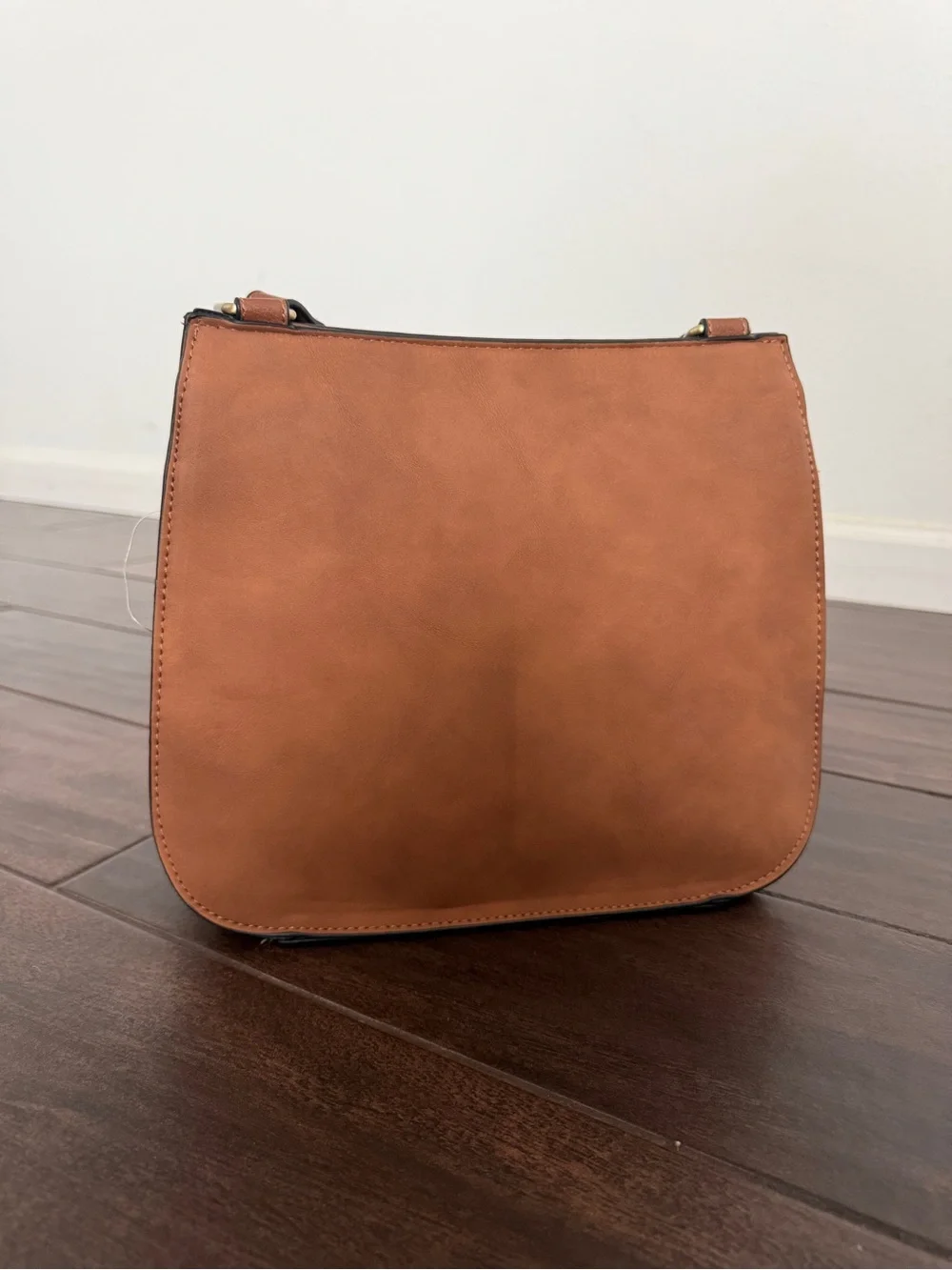 CROSSBODY PURSE W/ HOLSTER